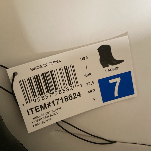 DV dolce vita Women’s Karyn Western Boot , black - Picture 7 of 7